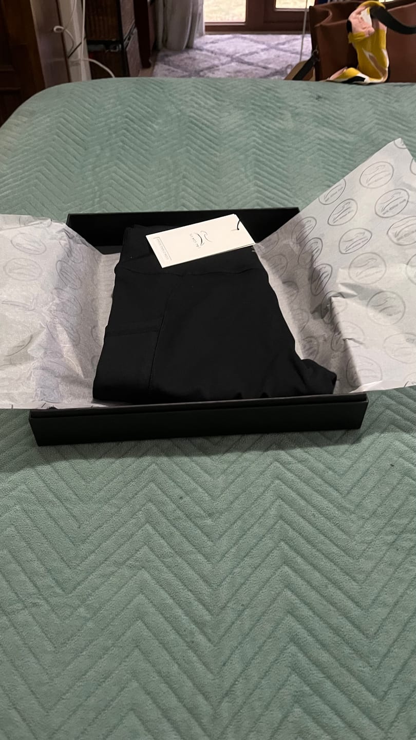 Customer photo review of Calza Skin Feel 3 - Crossed - Negro Pure