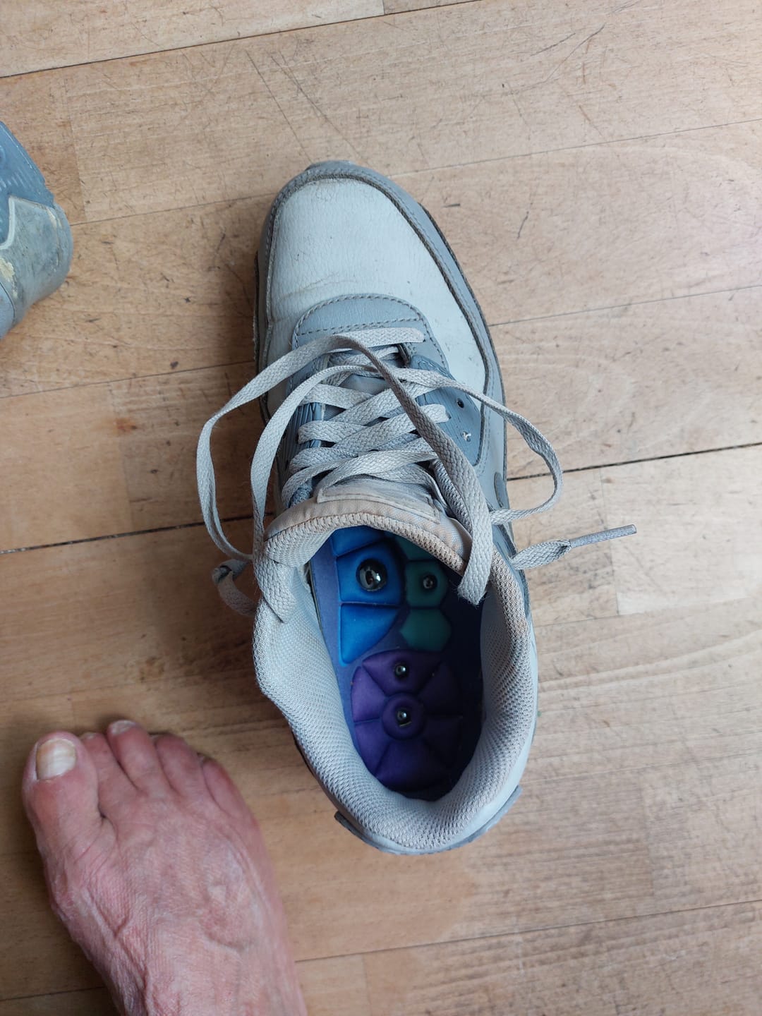 Customer photo review of ReliveX™ Magnetische Inlegzolen | Verlies Gewicht bij ELKE STAP