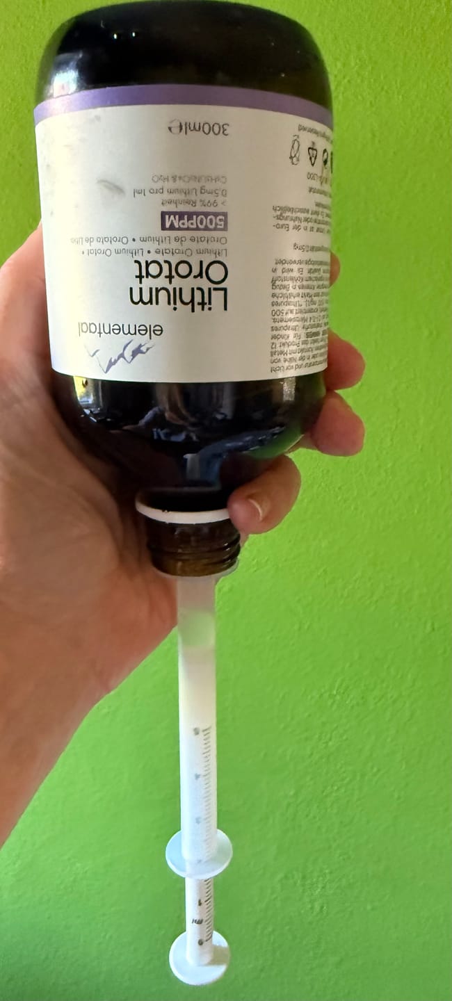 Customer photo review of Elementaal® Lithium Orotat | inkl. Dosierspritze, Messbecher & Pipette