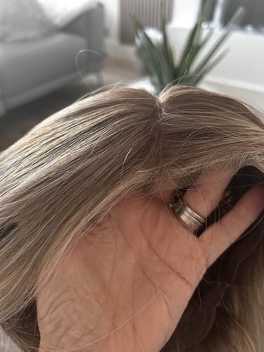Customer photo review of JBEXTENSION 12 Inches Bob Cut Mix Ash Blonde Pre-Cut Snowflake Lace Frontlace Glueless Wig KHLOE MIX ASH BLONDE【PERMATEASE】【BENDY EAR TABS】- M/L