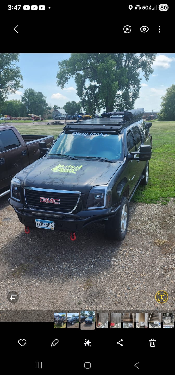 Customer photo review of FLUSH MOUNT SOLAR PANEL BRACKETS - STAINLESS