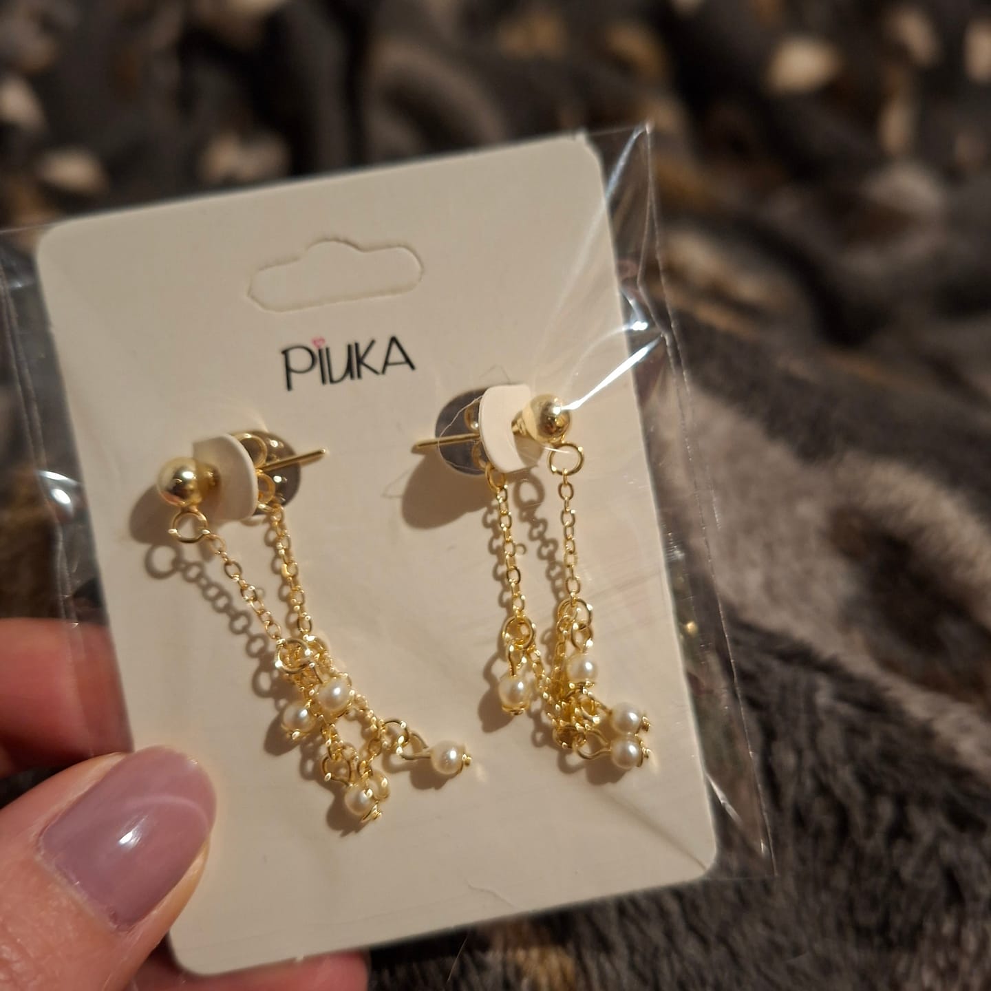 Customer photo review of Brinco Luna Fio Pérolas Folheado a Ouro 18k