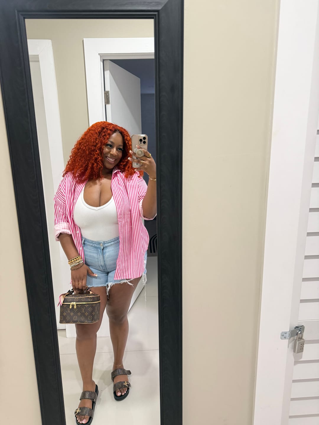 Customer photo review of BABY CURLY™  Beige - Raw Hair