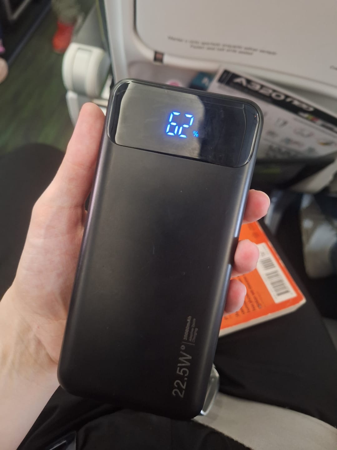 Customer photo review of Siltcon® Powerbank 30000 mAh - ingebouwde kabels
