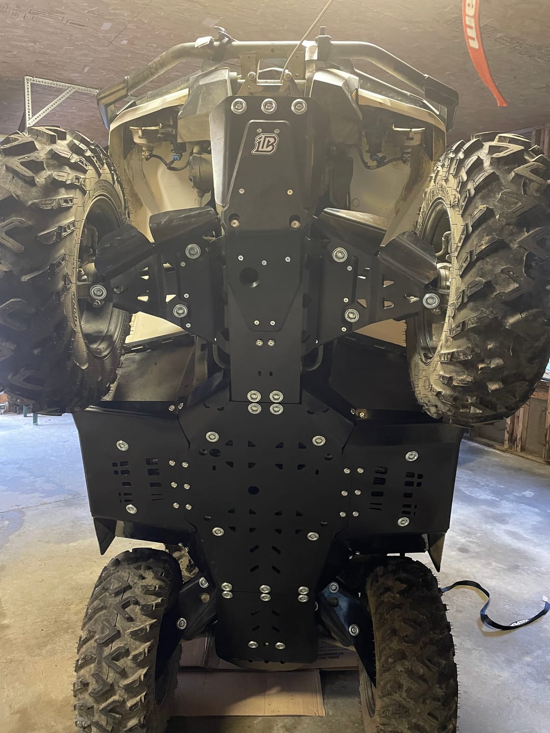 Customer photo review of Skid plate full set (plastic): CanAm G2 Outlander MAX: 650 / 850 / 1000: (2019+)