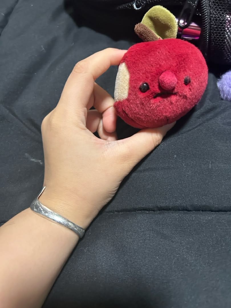 Customer photo review of Forgotten Bitten Apple