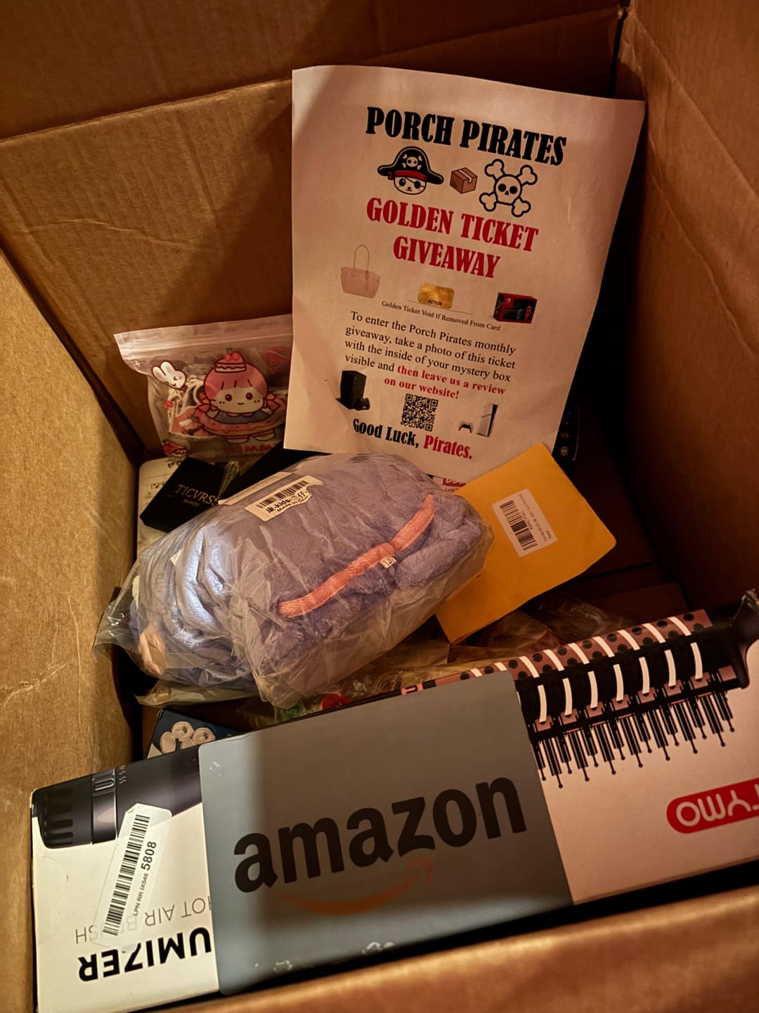 Customer photo review of The Classic Liquidation Mystery Box - Pink Tape Designer Purse Chance Box