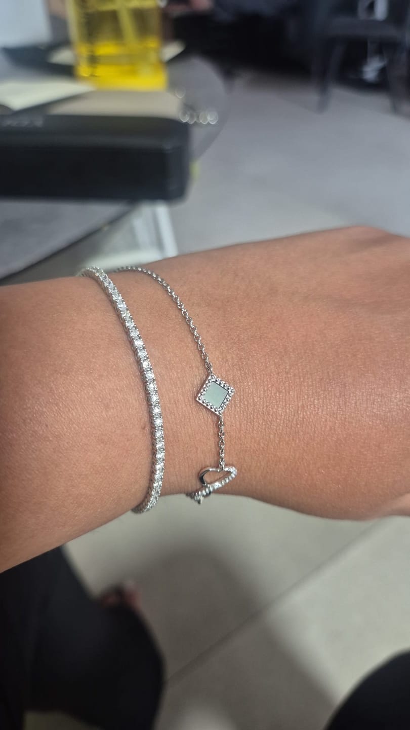 Customer photo review of אריזת מתנה בצורת ספר תנ"ך