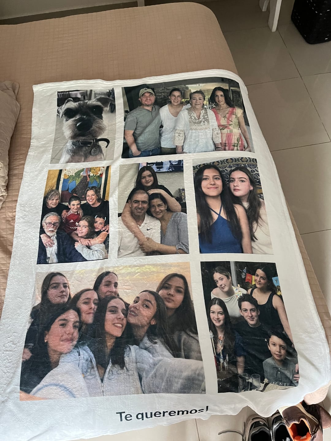 Customer photo review of Cobija frazada personalizable collage 3