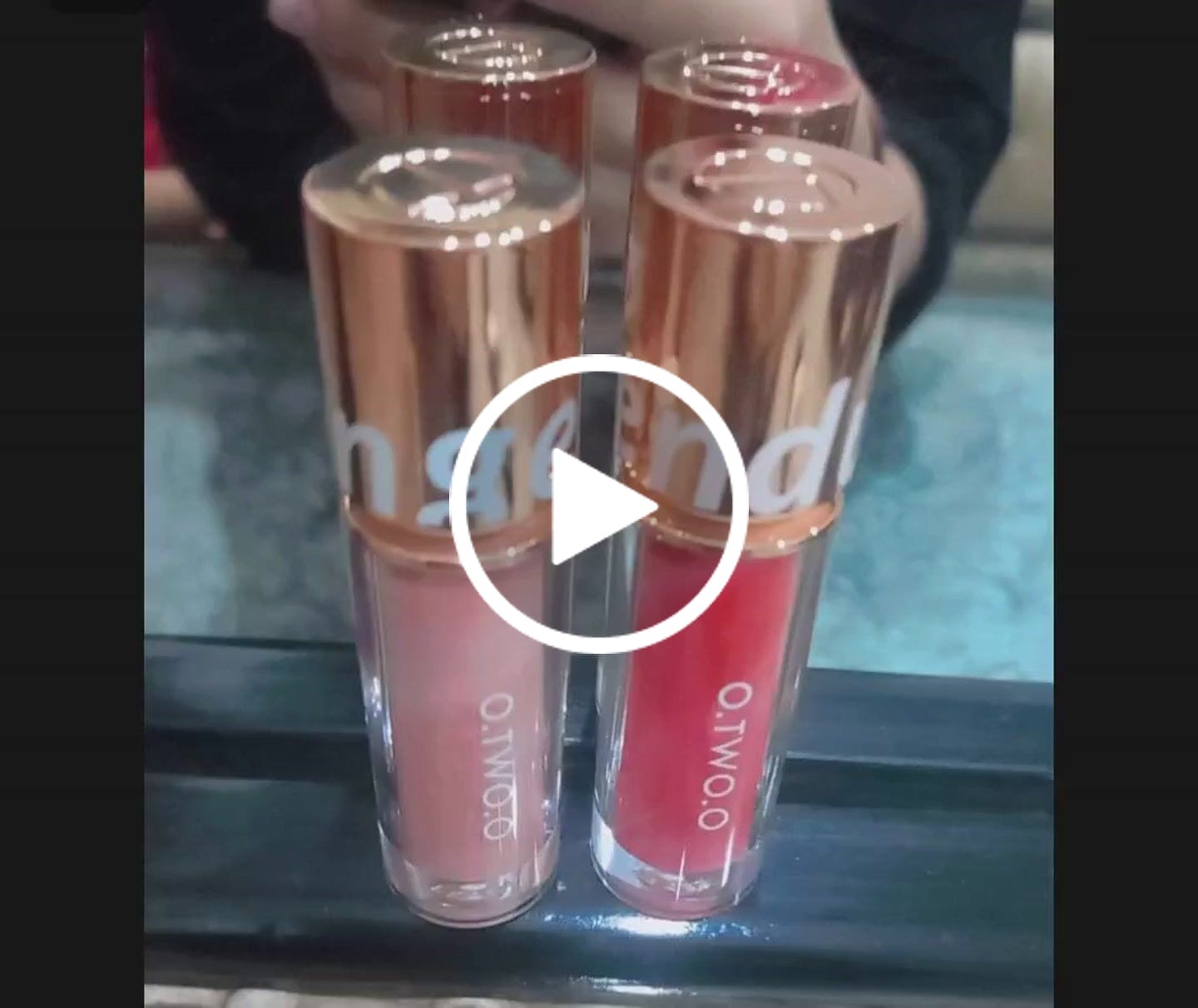 Customer video review of O.TWO.O ULTRA STAY LOLEPOP LIPSTICK