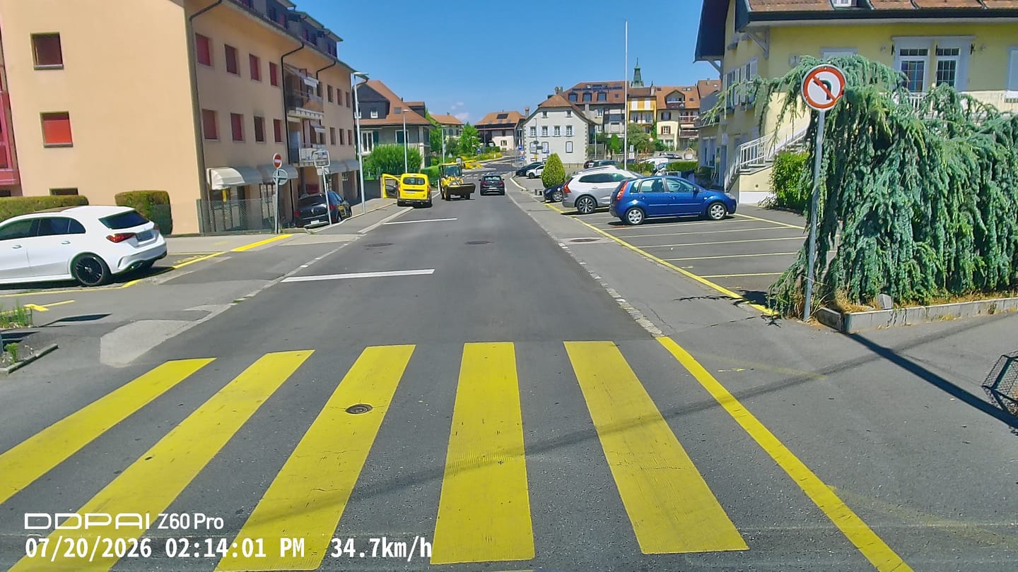 Customer photo review of Z60 Pro 4K Dash Cam