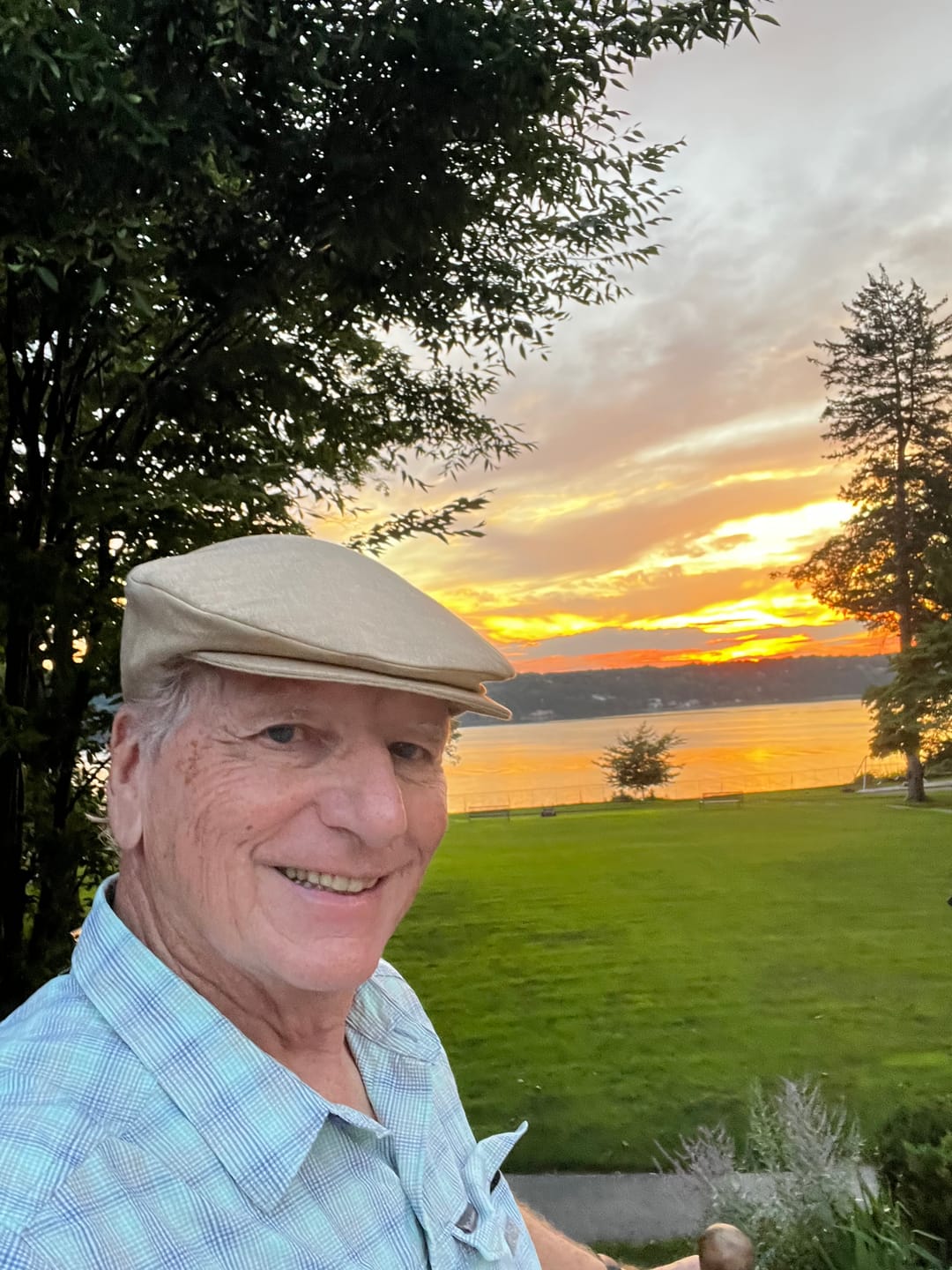 Customer photo review of Vintage Cap Linen