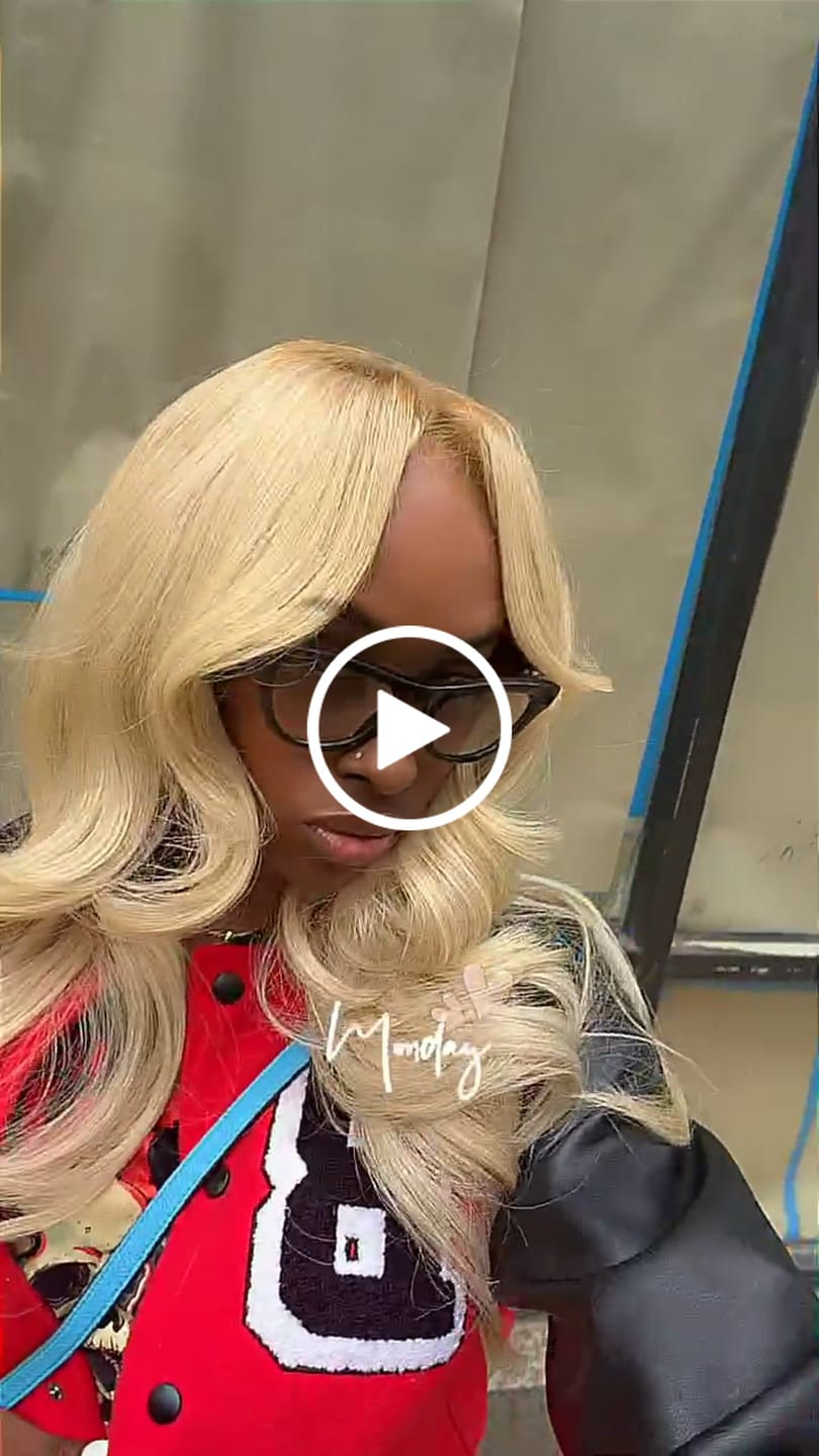 Customer video review of BLONDE 613