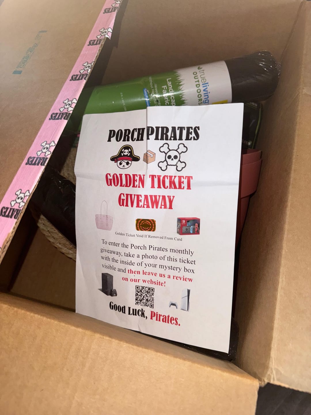 Customer photo review of The Scallywag Mystery Box