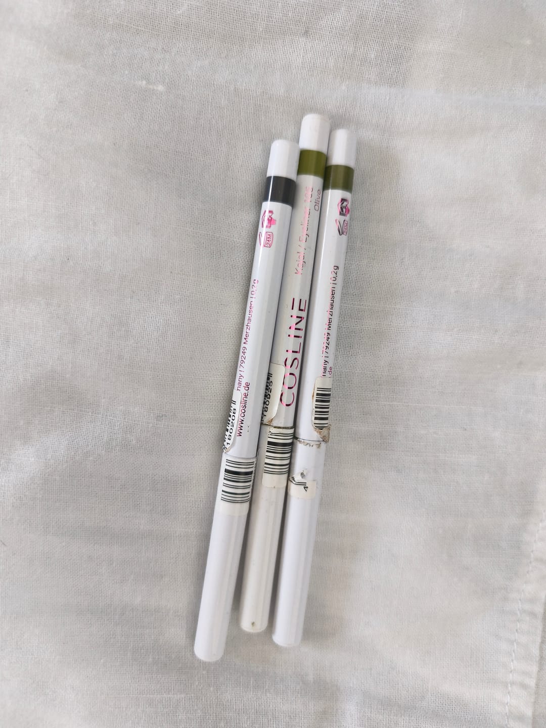 Customer photo review of 105 - Kajal / Eyeliner Olive