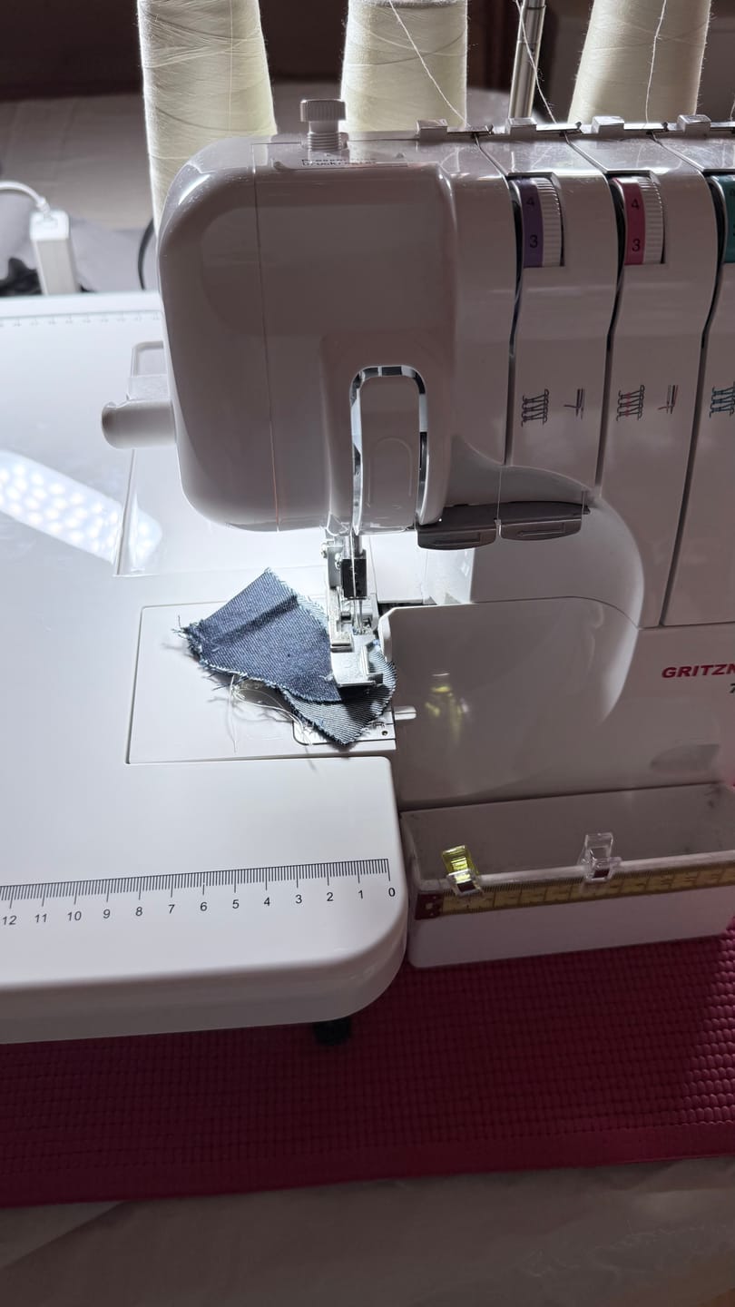 Customer photo review of 1x LED-Licht 0,5W 230V (Schraubgewinde) für Gritzner 788 Overlock