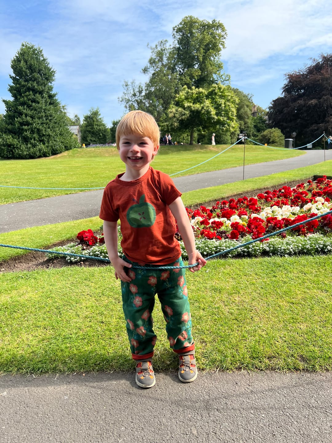 Customer photo review of Apple A Day Short Sleeve Popper T Shirt