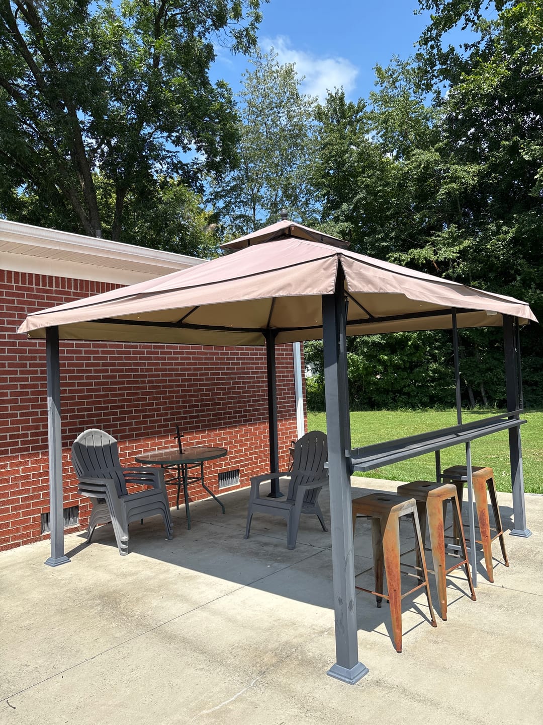 Customer photo review of Shade N' Shelters 10' x 10' Prescott / Conley Gazebo with Awning & Bar - Main & Roof Vent Canopies