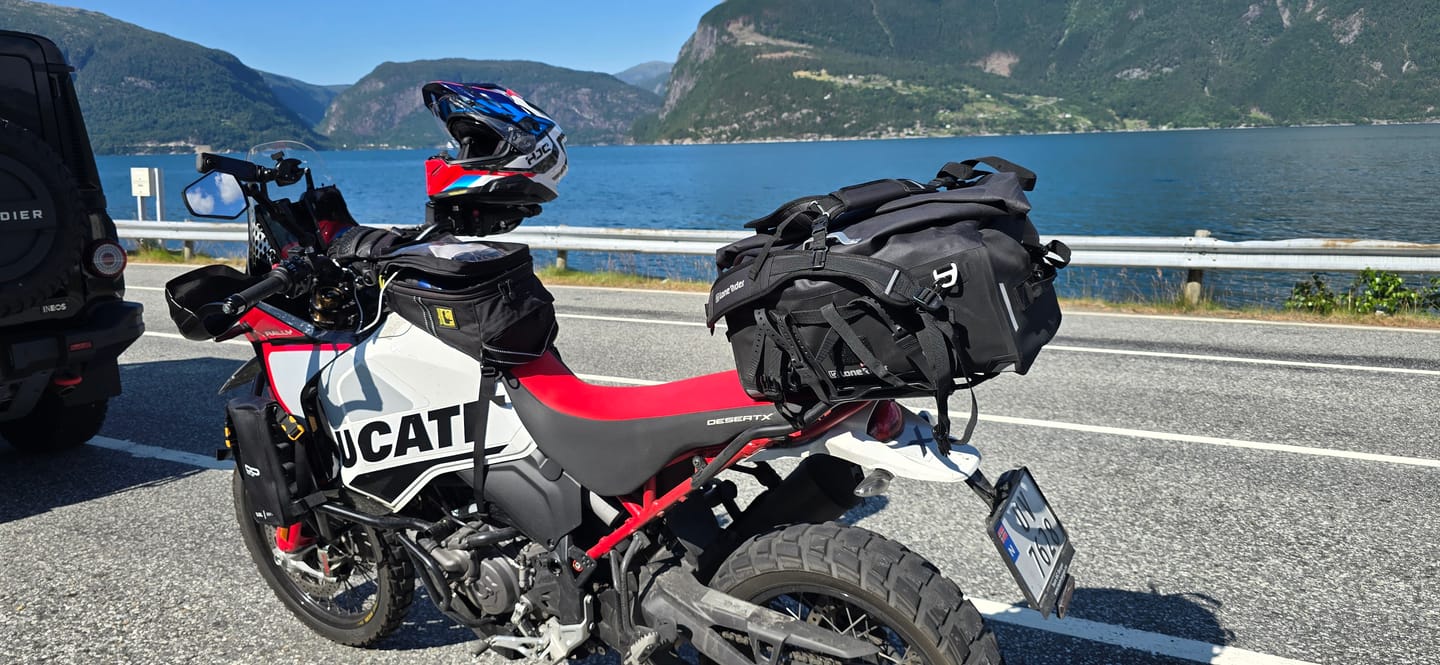Customer photo review of Overlander