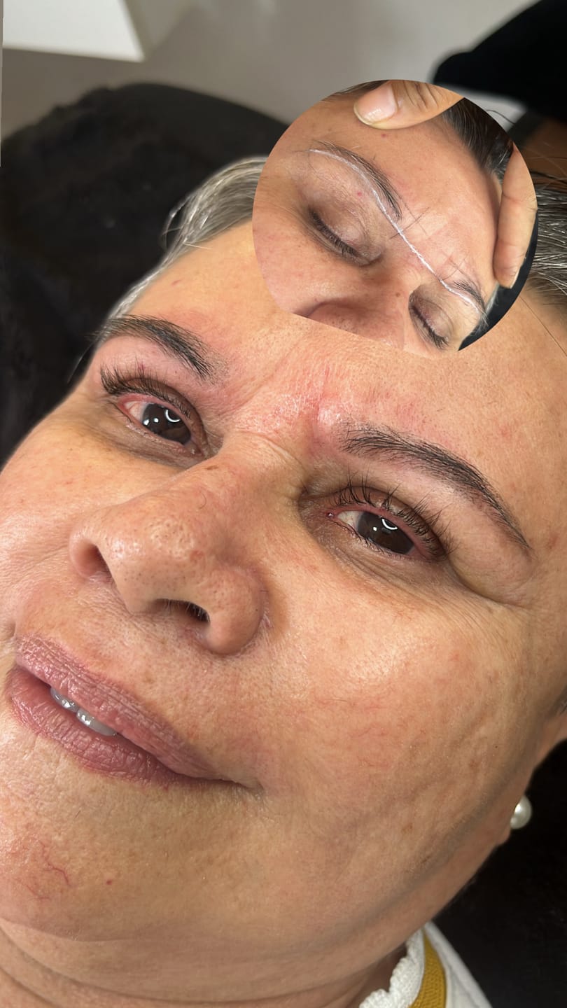 Customer photo review of Base Líquida FIX - Vizzela