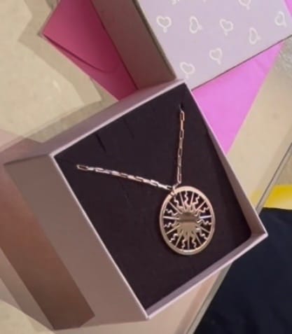 Customer photo review of Collana Sole  Maman et Sophie