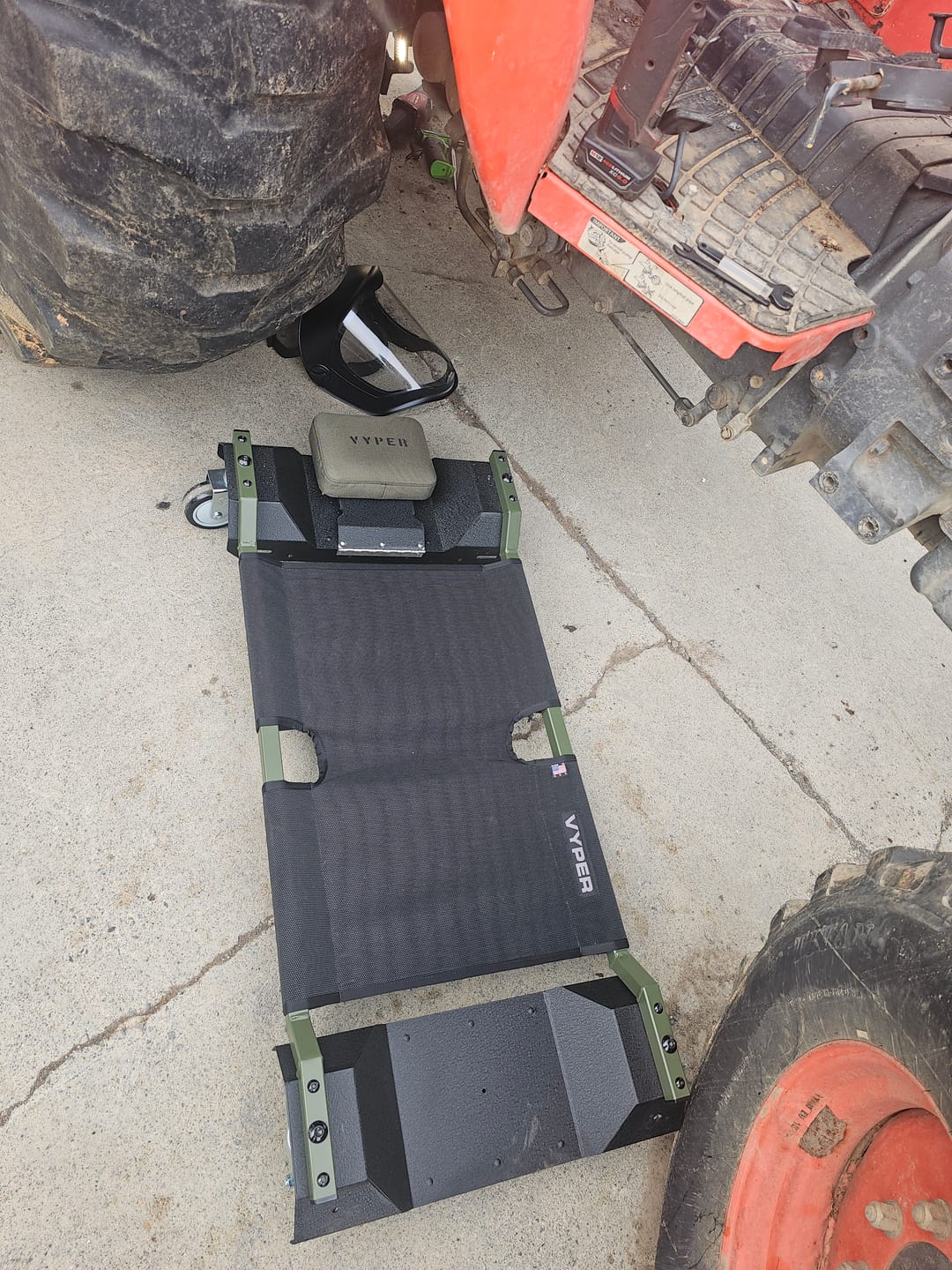 Customer photo review of TRIBUTE EDITION (LAY DOWN CREEPER)
