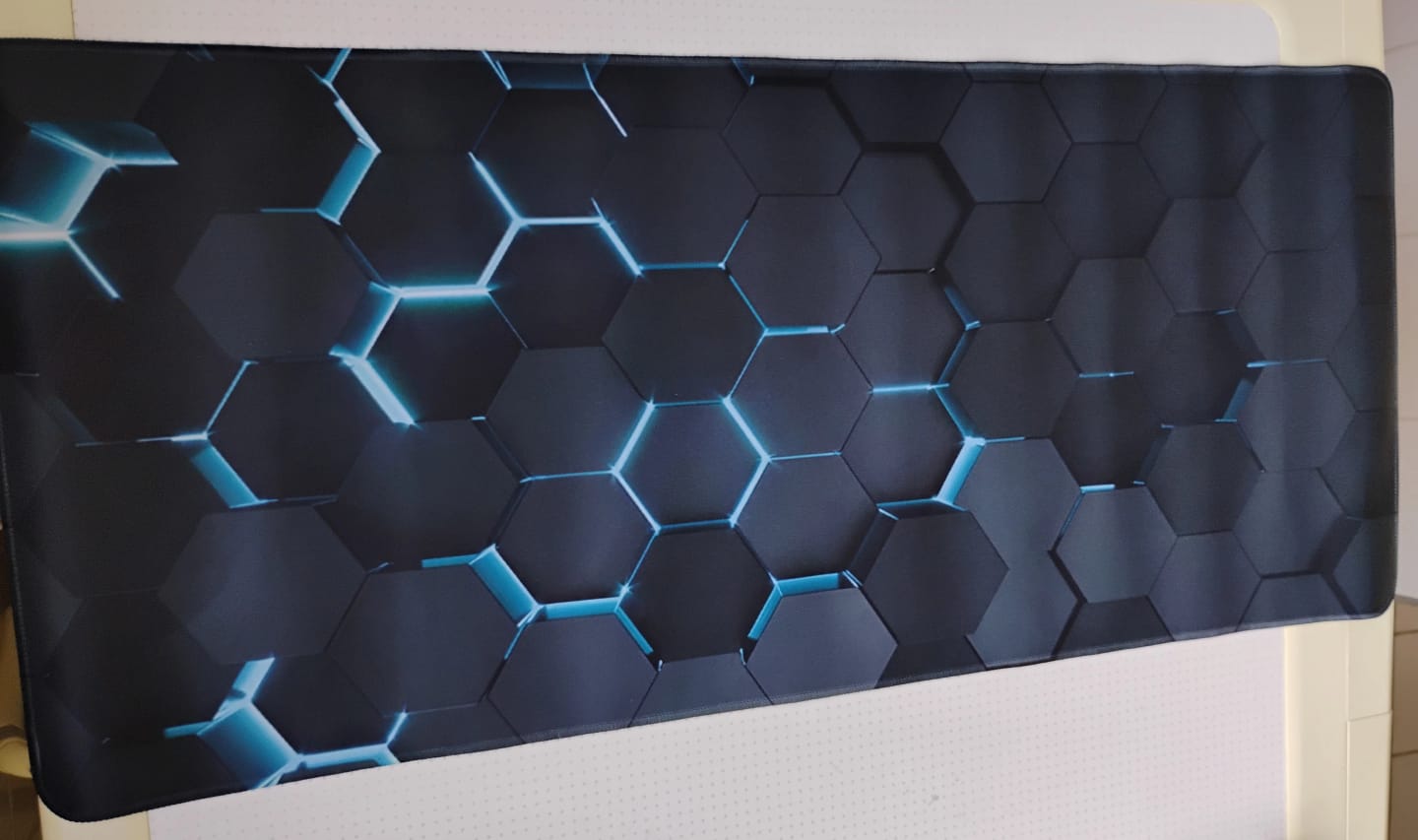 Customer photo review of Large Gaming Hexagonal Geometric Mouse Pad