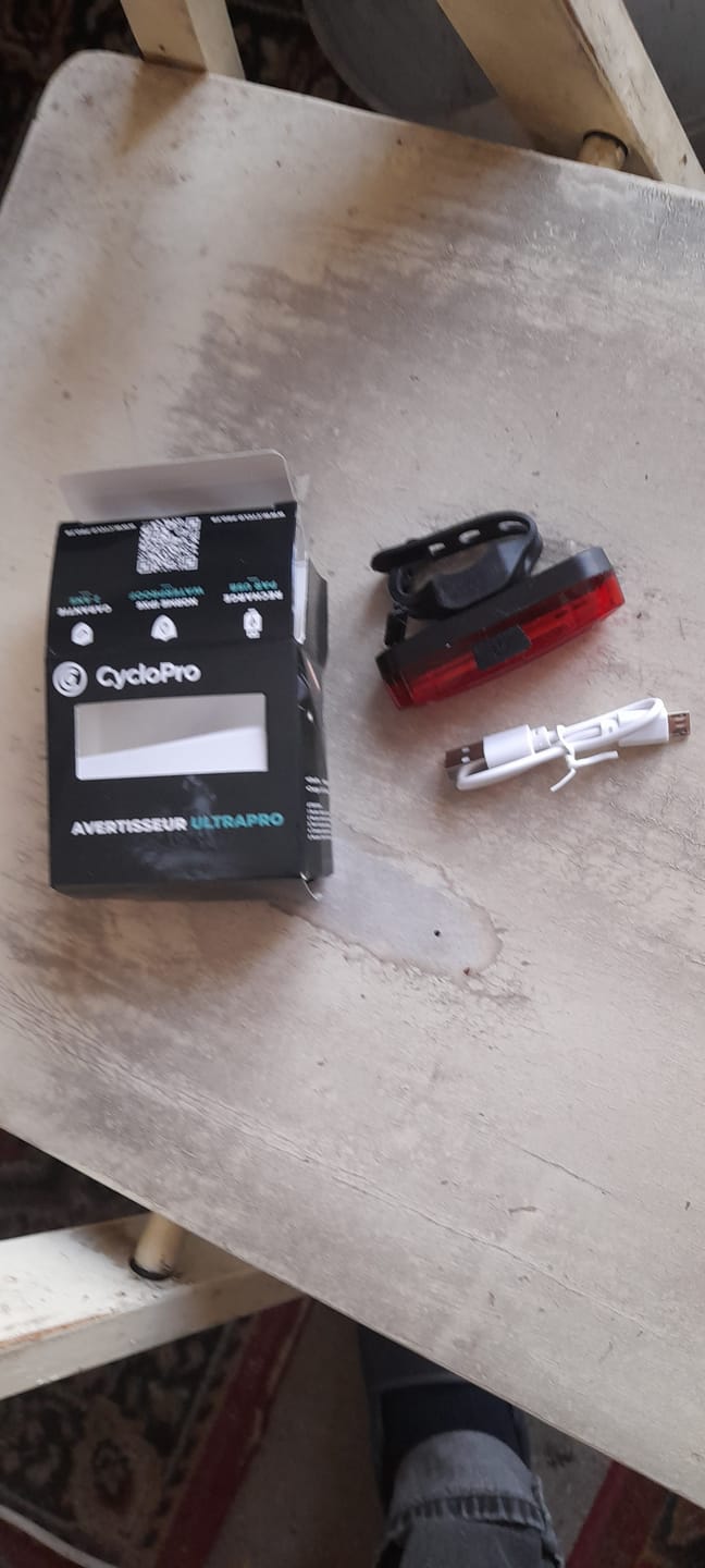 Customer photo review of Éclairage vélo arrière USB - ULTRAPRO