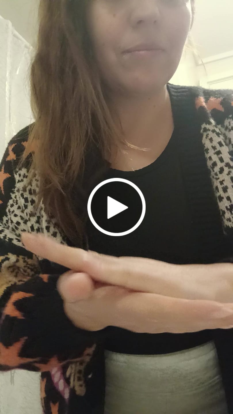 Customer video review of Aceite Capilar Pistacho y Caramelo