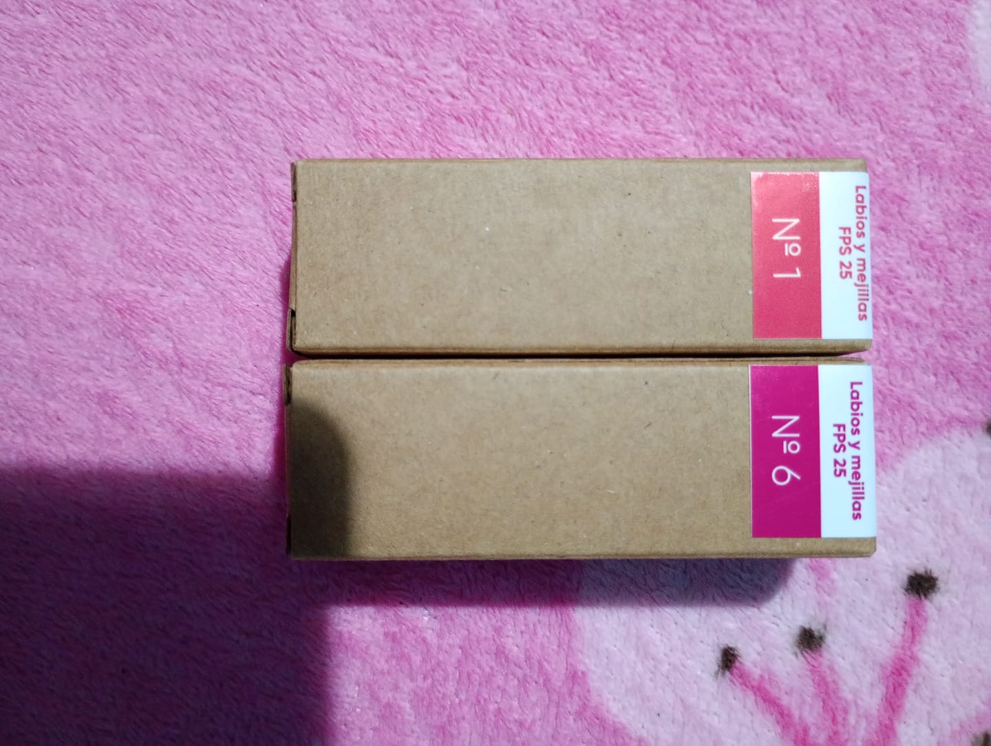 Customer photo review of Stick Labios y mejillas FPS 25