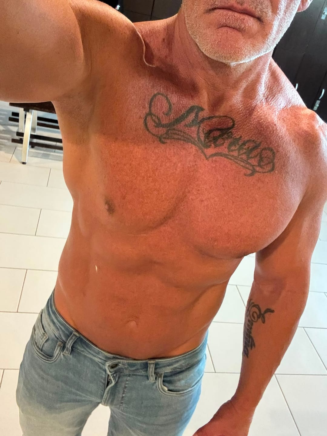 Customer photo review of Rimodellante addominali