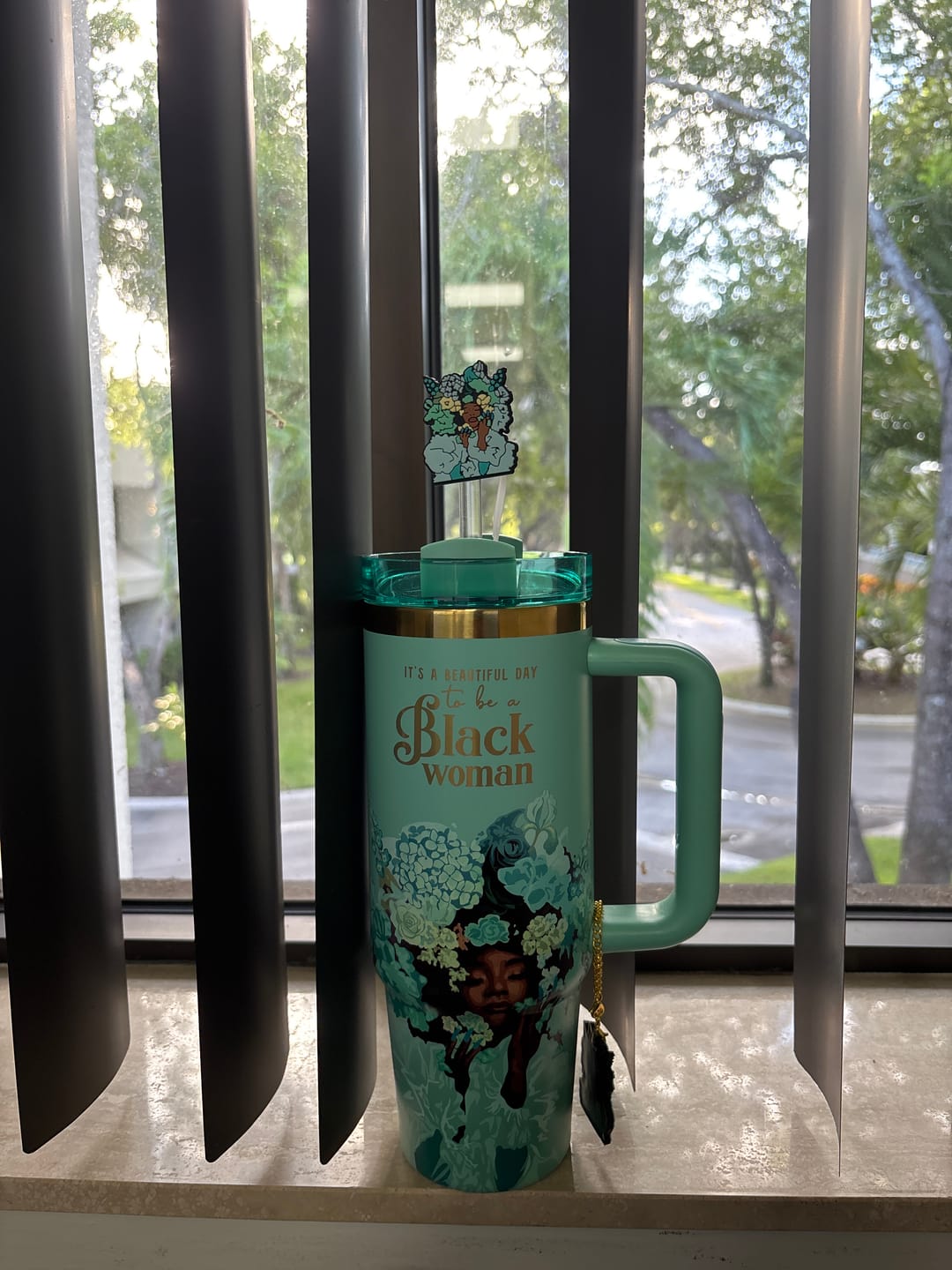 Customer photo review of Tiffany Blue "Royalty Blossomed" FlowSip™ Insulated Tumbler – It's a Beautiful Day to Be a Black Woman