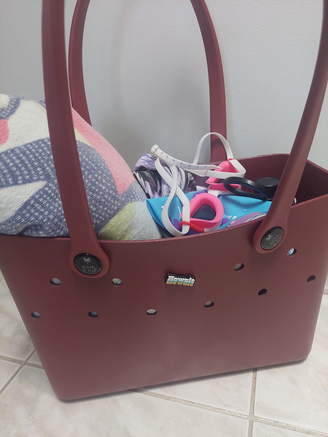 Customer photo review of Midi Tribe Bag in Cherry Cola