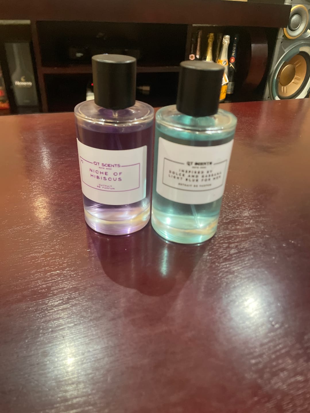 Customer photo review of Niche of Hibiscus unisex
