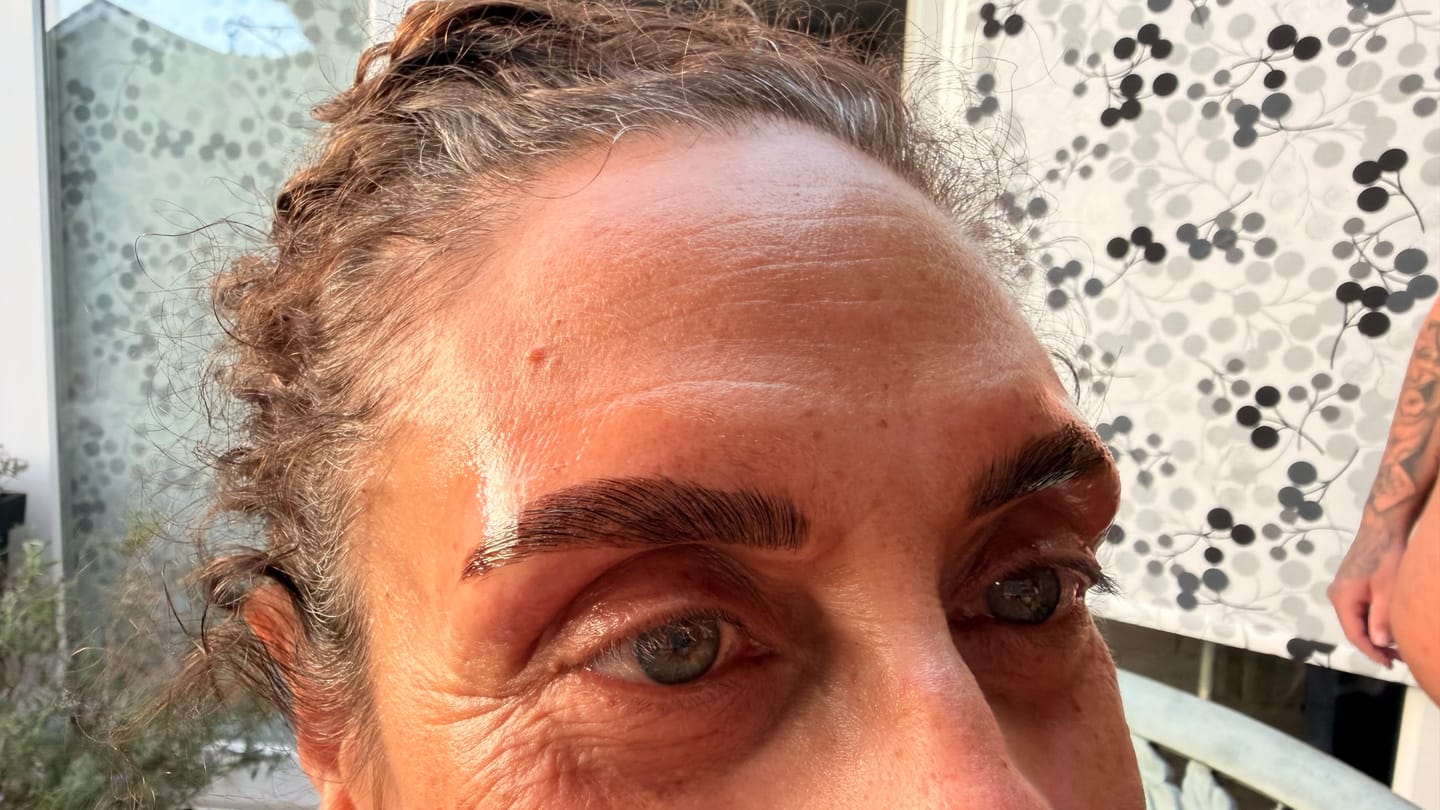 Customer photo review of Hybrid Stain and Eyebrow Lamination