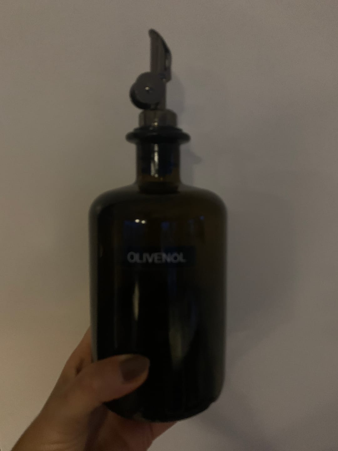 Customer photo review of Design Ölflasche aus Braunglas – 500 ml mit Edelstahl-Ausgießer