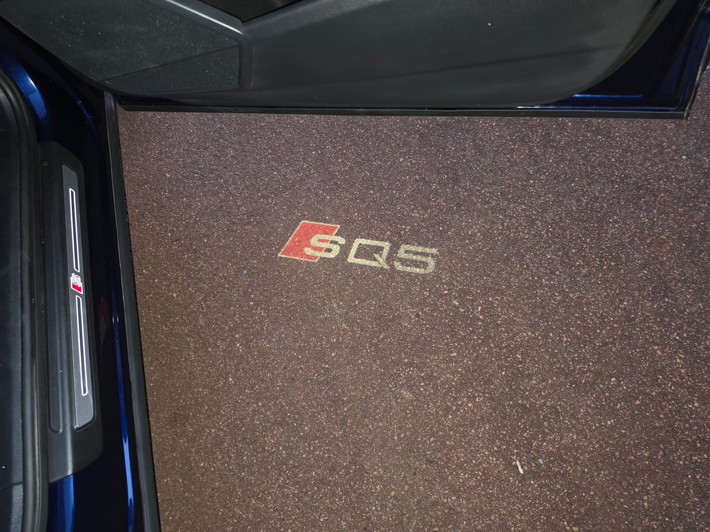 Customer photo review of AUDI DOOR LIGHTS