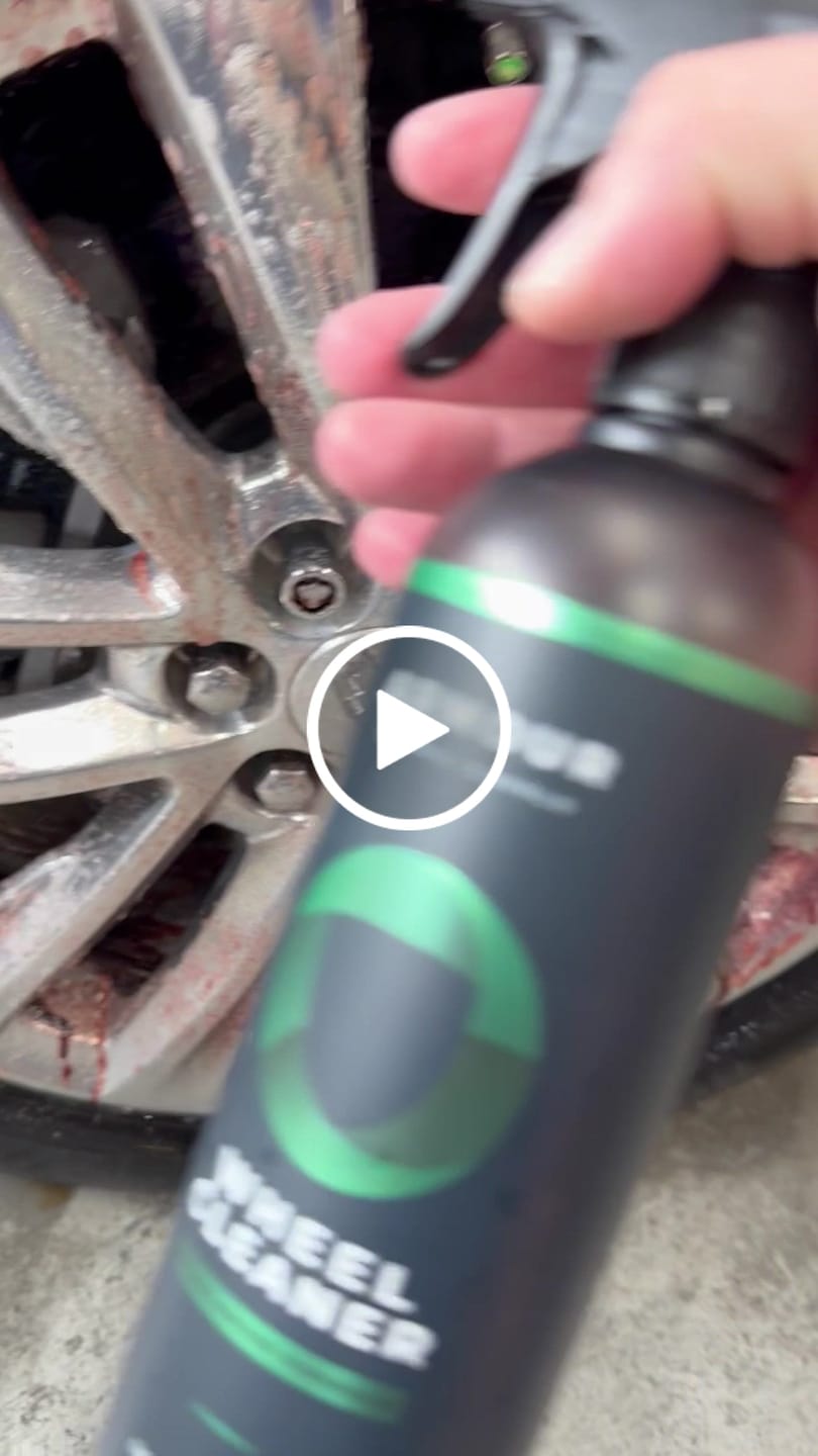 Customer video review of Wheel Cleaner