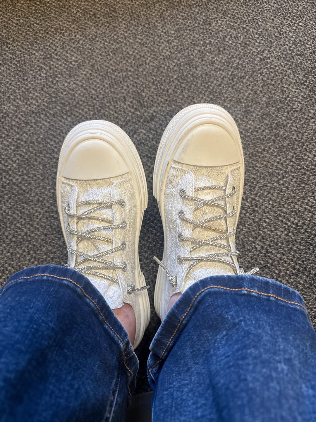 Customer photo review of Very G White Aman Lace Sneakers