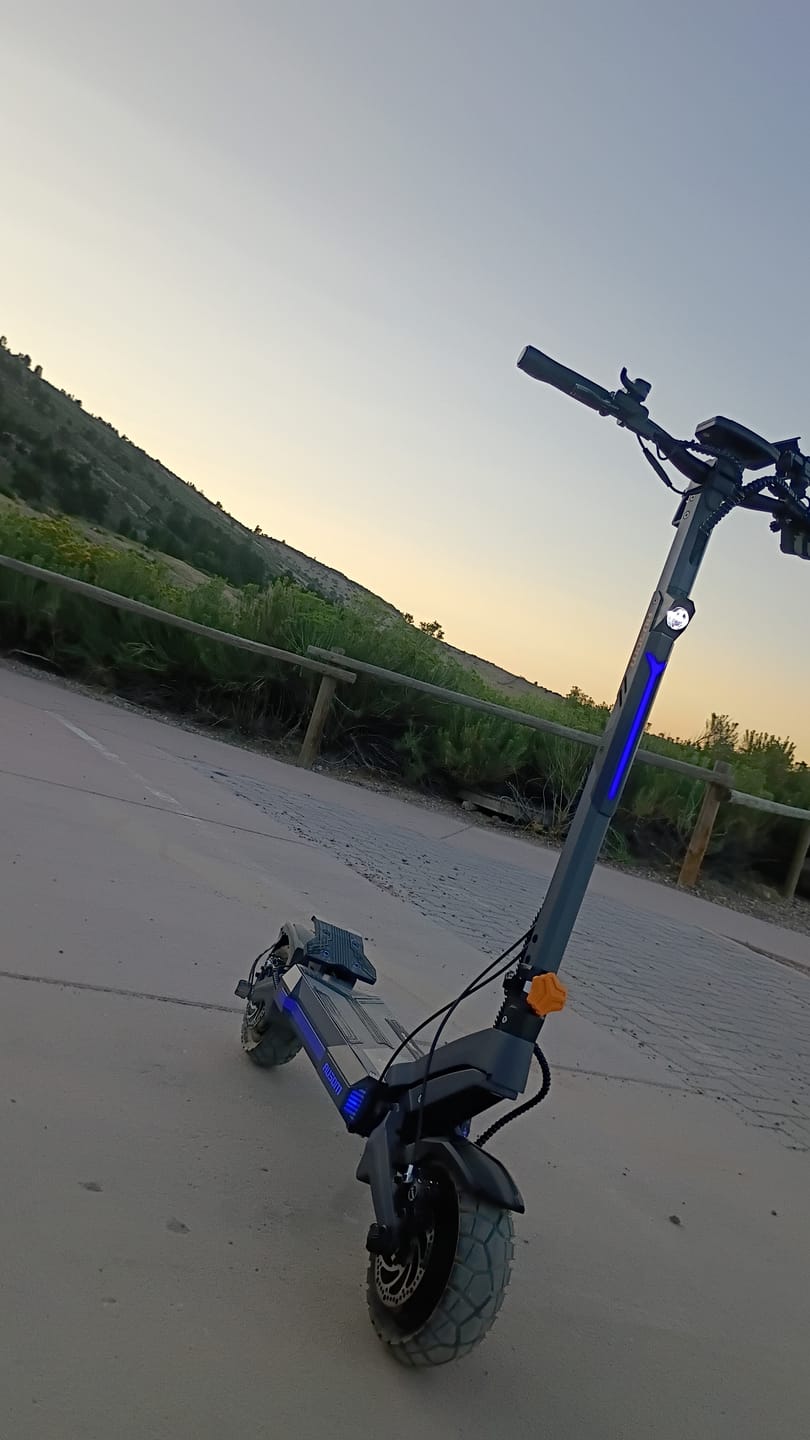 Customer photo review of Ausom DT2 Pro Electric Scooter