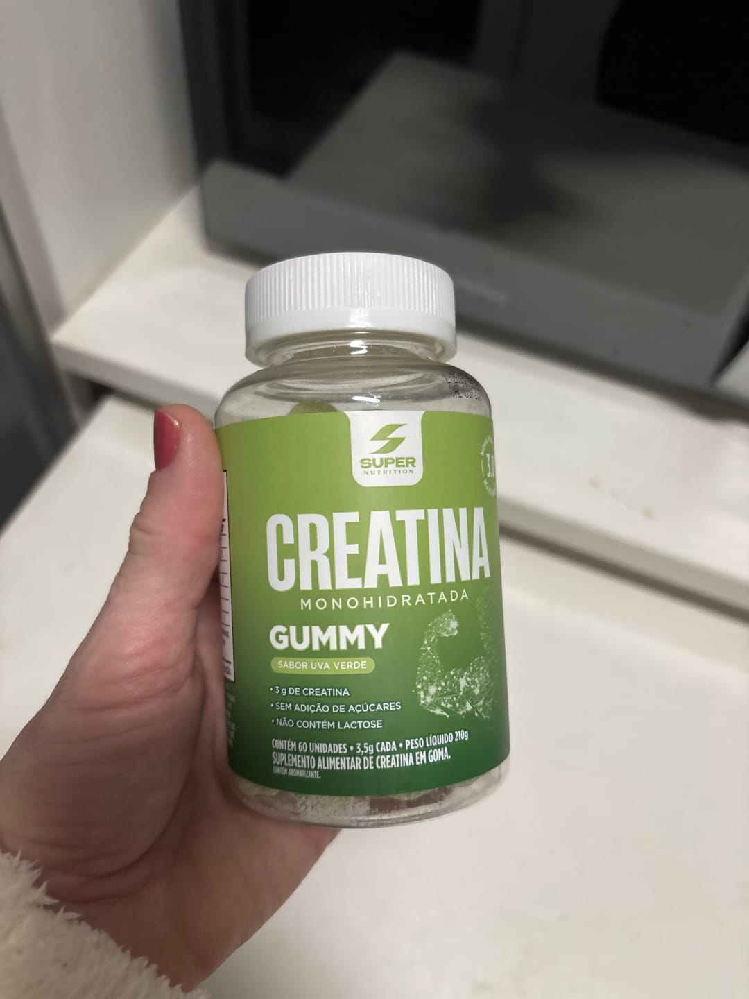 Customer photo review of Gummy Creatina Uva Verde (60 gomas)