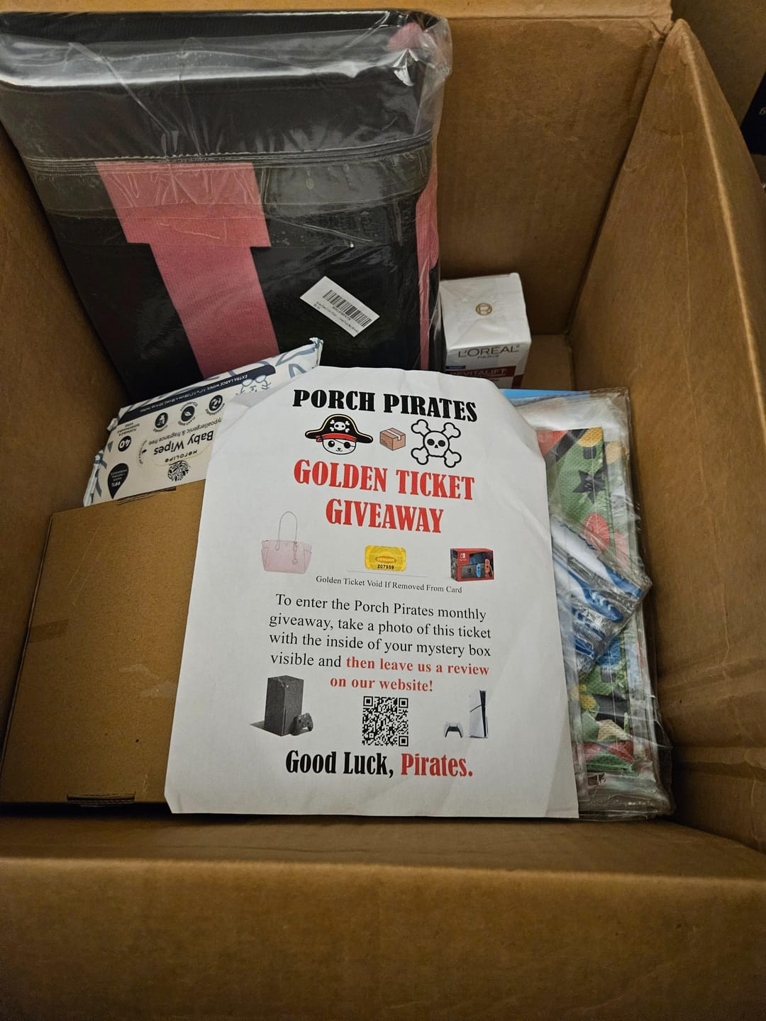 Customer photo review of The Classic Liquidation Mystery Box - Pink Tape Designer Purse Chance Box