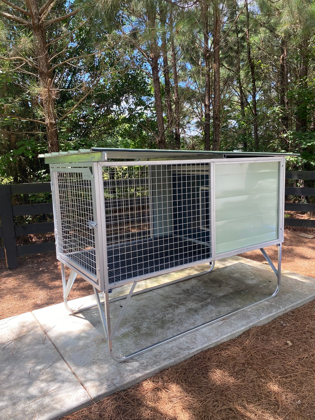 Customer photo review of CozyCube Coldroom Panel Insulated Dog House