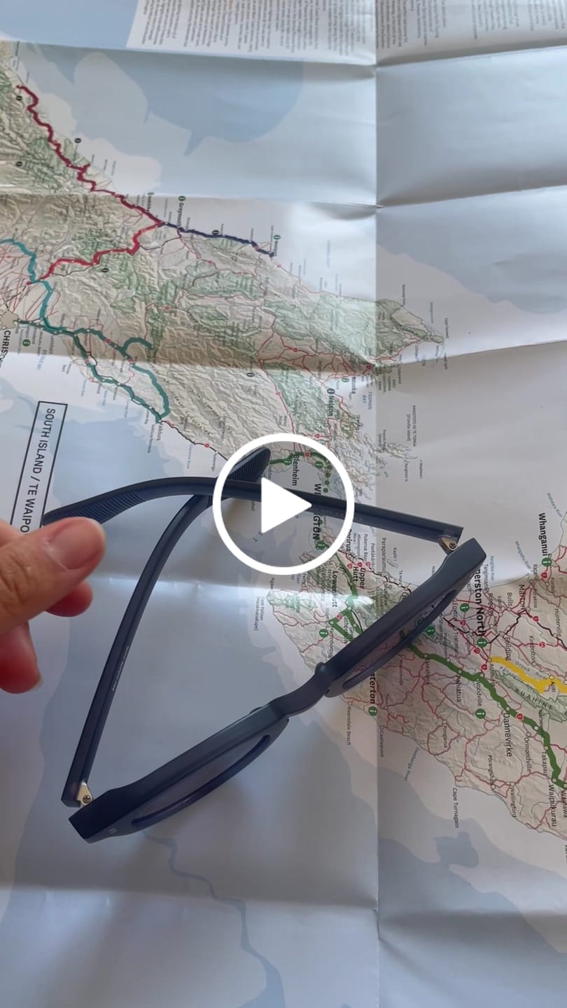 Customer video review of Desir | My Uncle Urban Sunglasses
