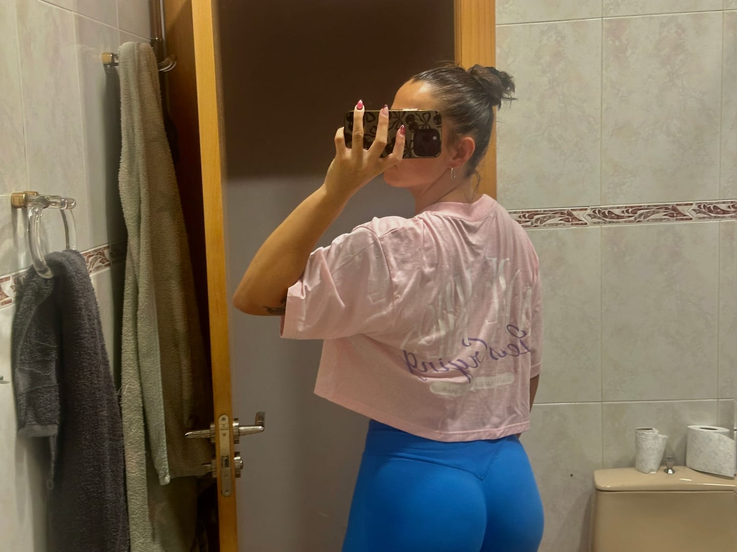 Customer photo review of MORE KILOS LESS CRYING OVERSIZE ROSA - MUJER