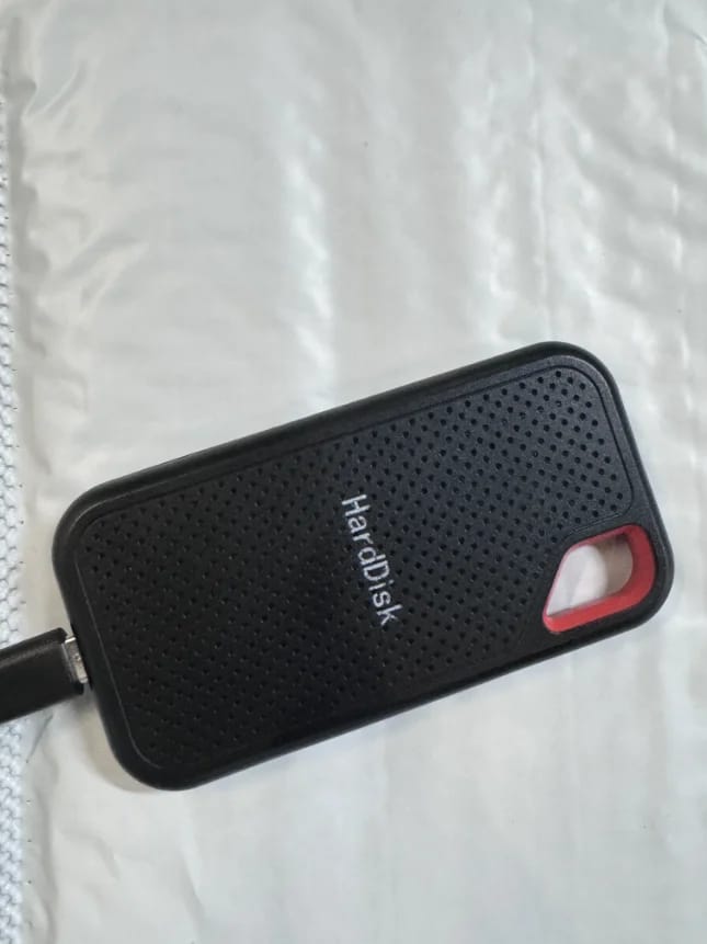 Customer photo review of Externe SSD-Schijf 2TB – Compacte Harde Schijf voor Laptop & Smartphone | Sansoti