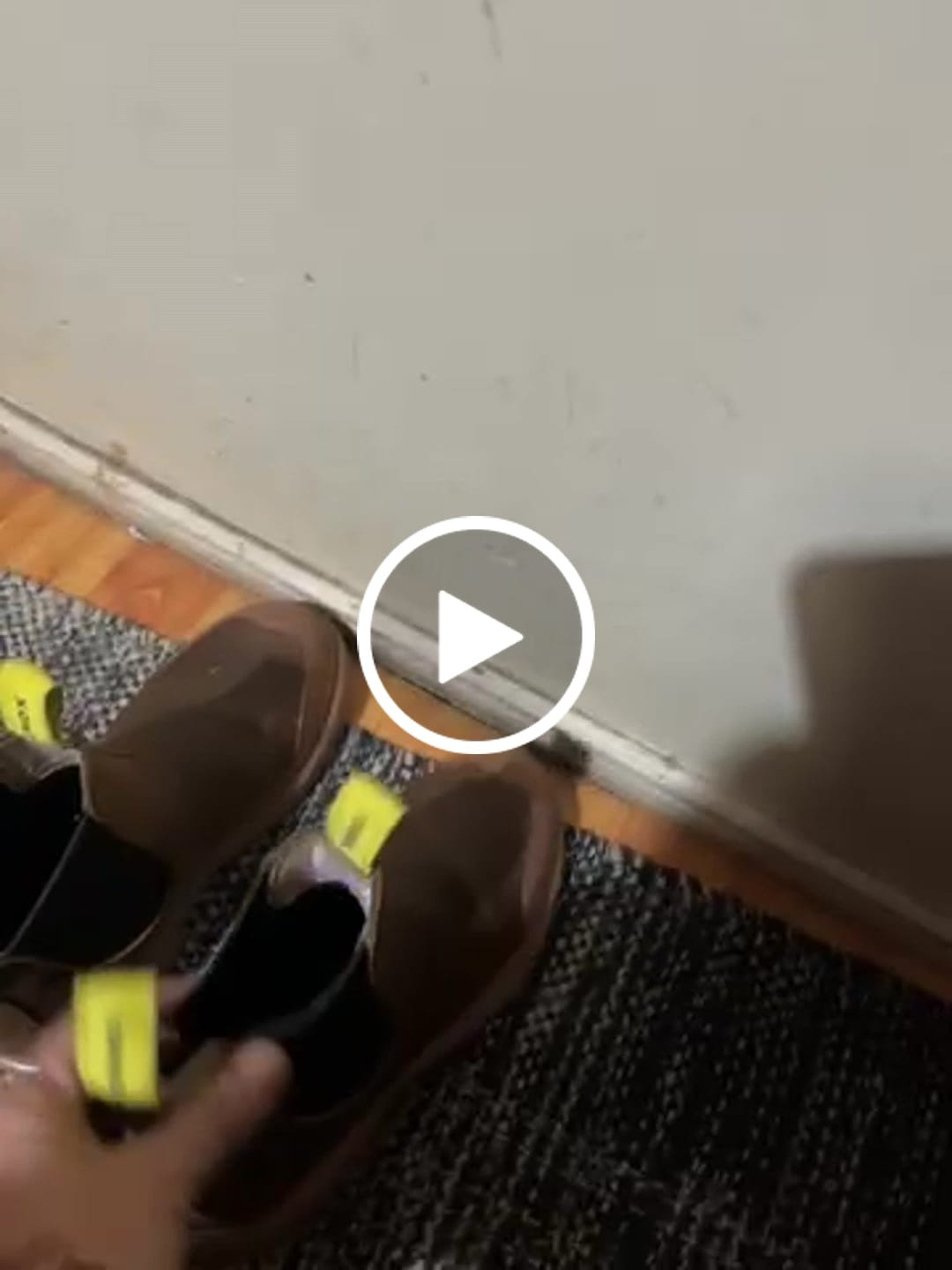 Customer video review of Botín Original 2 Negro Menta Mujer