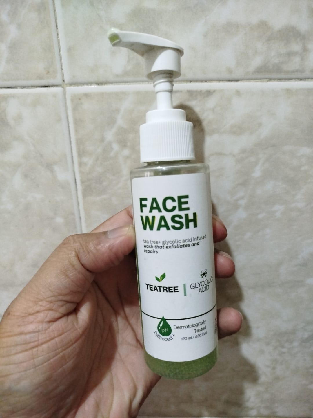 Customer photo review of Tea Tree + Glycolic Acid Clarifying Face Wash
