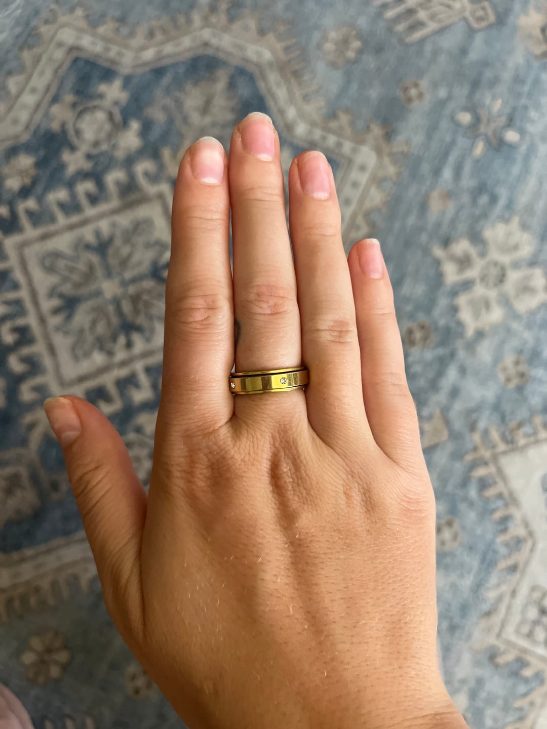 Customer photo review of Spins Love Ring (Bundle)