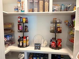 Customer photo review of 3-Tier Rotating Spice Rack Organizer – Carbon Steel 360° Turntable, Countertop Kitchen Storage